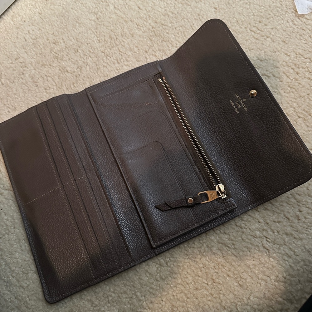 Louis Vuitton Monogram empreinte long Wallet - Picture 5 of 7